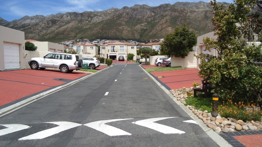 2 Bedroom Property for Sale in Admirals Park Western Cape
